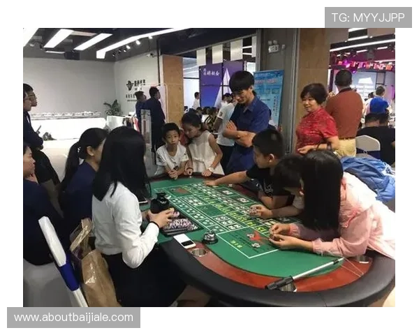 百家乐经典游戏的不同版本介绍及各自的特色与玩法差异